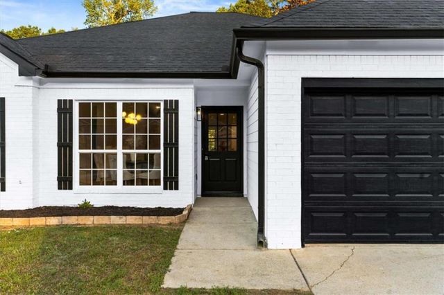 10322 Deep Creek Cv, Atlanta, GA 30291