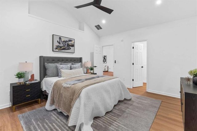 10322 Deep Creek Cv, Atlanta, GA 30291