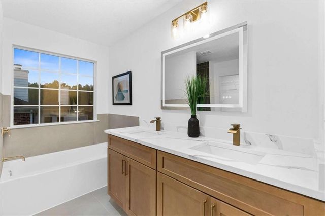 10322 Deep Creek Cv, Atlanta, GA 30291