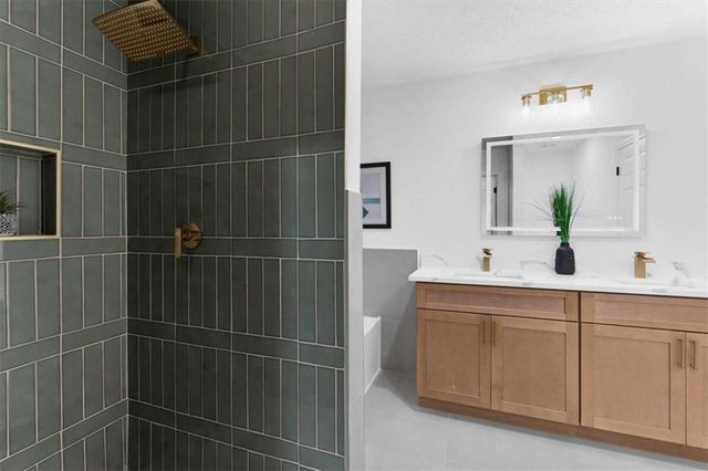 10322 Deep Creek Cv, Atlanta, GA 30291