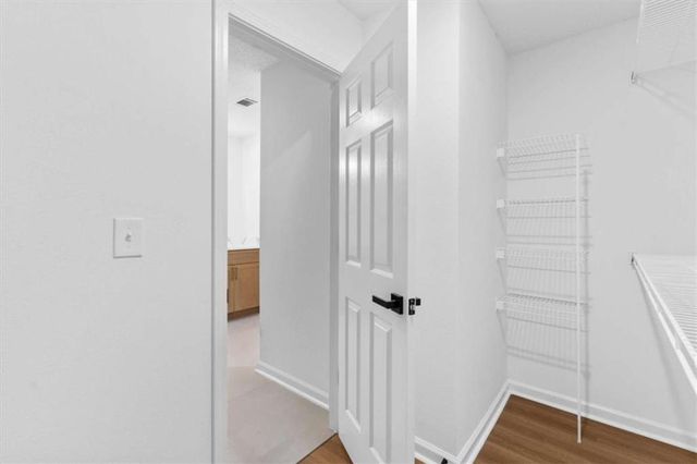 10322 Deep Creek Cv, Atlanta, GA 30291