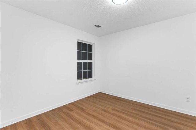 10322 Deep Creek Cv, Atlanta, GA 30291