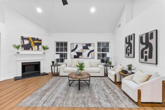 10322 Deep Creek Cv, Atlanta, GA 30291