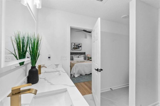 10322 Deep Creek Cv, Atlanta, GA 30291