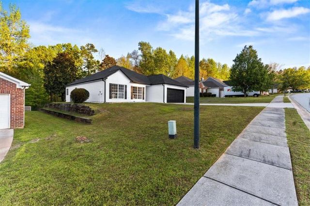 10322 Deep Creek Cv, Atlanta, GA 30291