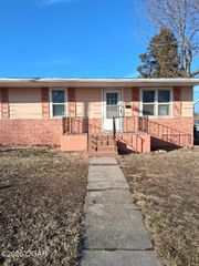 703 Central Street, Joplin, MO 64801