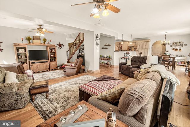 4948 TEEN BARNES RD, Frederick, MD 21703