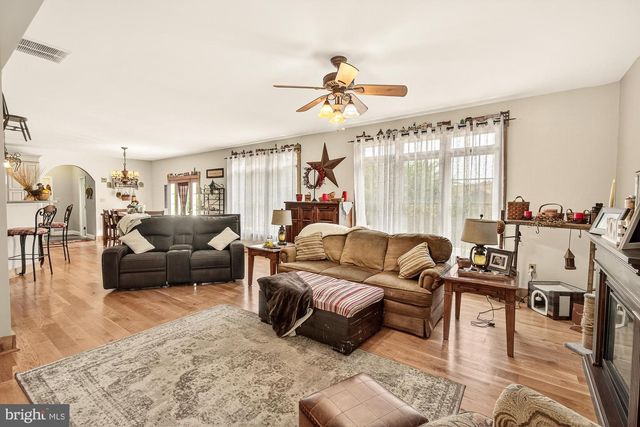 4948 TEEN BARNES RD, Frederick, MD 21703