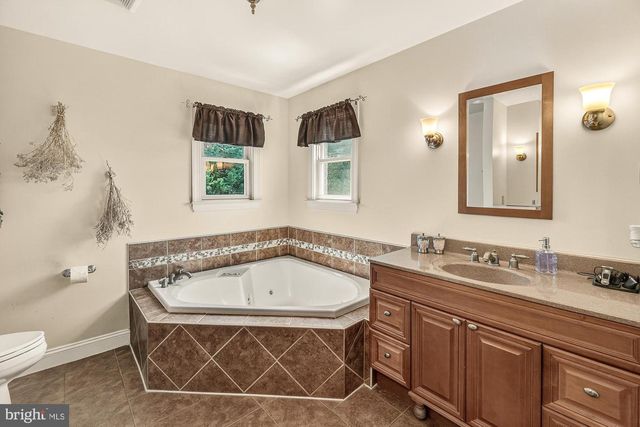 4948 TEEN BARNES RD, Frederick, MD 21703