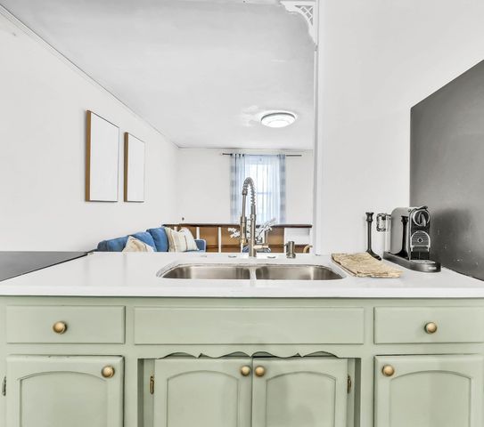 398 Frontier Ln, Ashland City, TN 37015