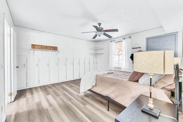 398 Frontier Ln, Ashland City, TN 37015