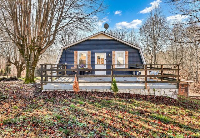 398 Frontier Ln, Ashland City, TN 37015