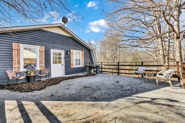 398 Frontier Ln, Ashland City, TN 37015