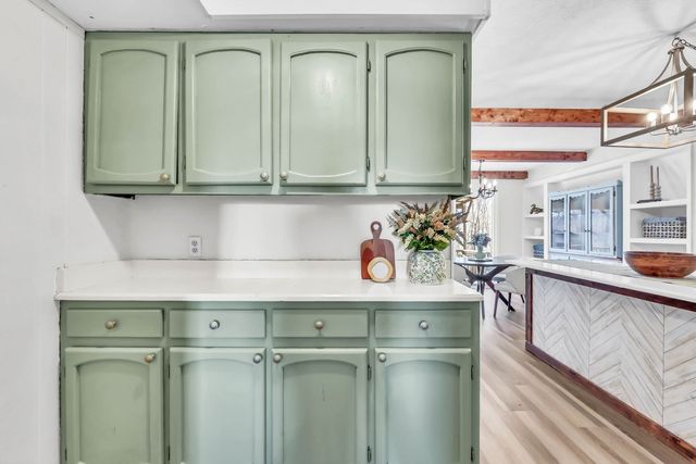 398 Frontier Ln, Ashland City, TN 37015