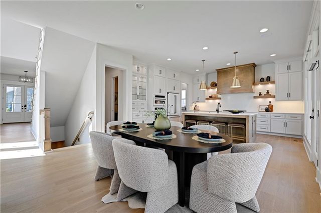 6109 El Monte Street, Fairway, KS 66205