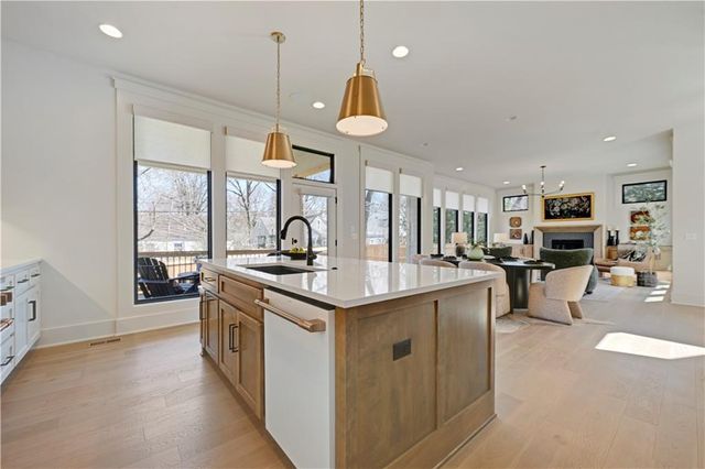 6109 El Monte Street, Fairway, KS 66205