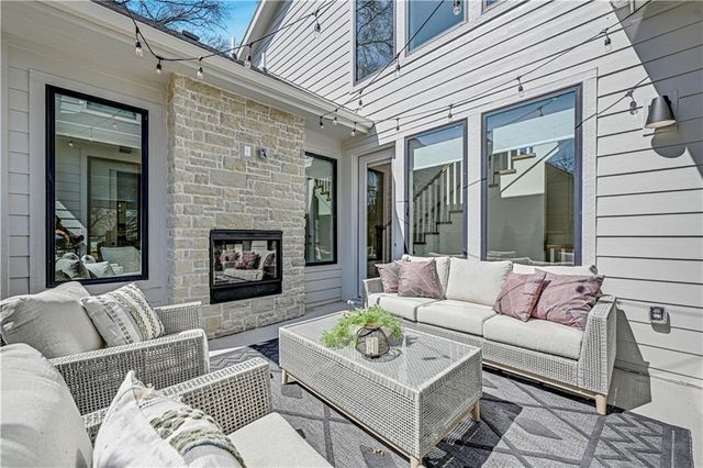 6109 El Monte Street, Fairway, KS 66205