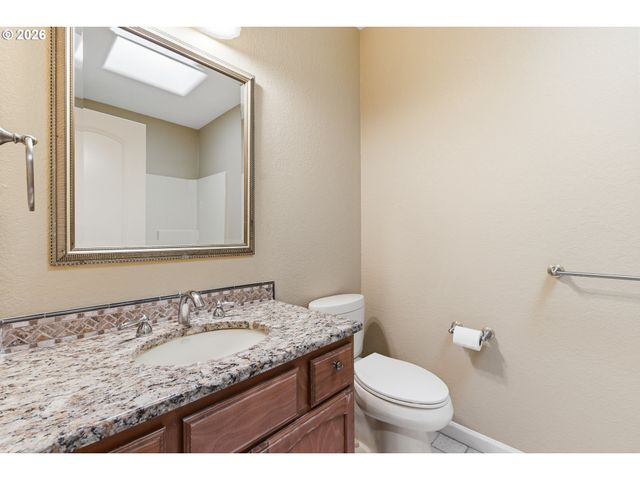 11233 Se RIMROCK Dr, Happy Valley, OR 97086