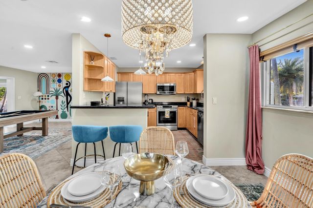 3450 NE 19th Avenue, Oakland Park, FL 33306