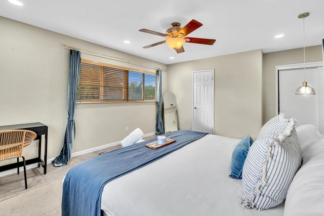 3450 NE 19th Avenue, Oakland Park, FL 33306