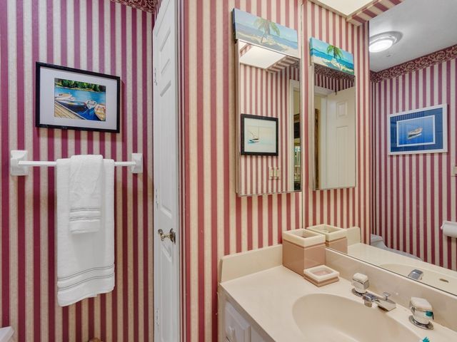 5690 Highway A1a None 102N, Vero Beach, FL 32963