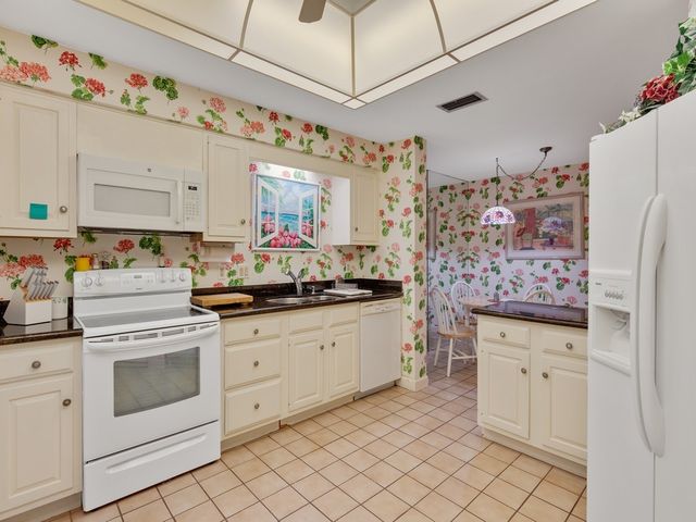 5690 Highway A1a None 102N, Vero Beach, FL 32963