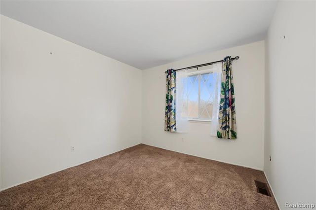 29289 Hayes Road F-10, Warren, MI 48088