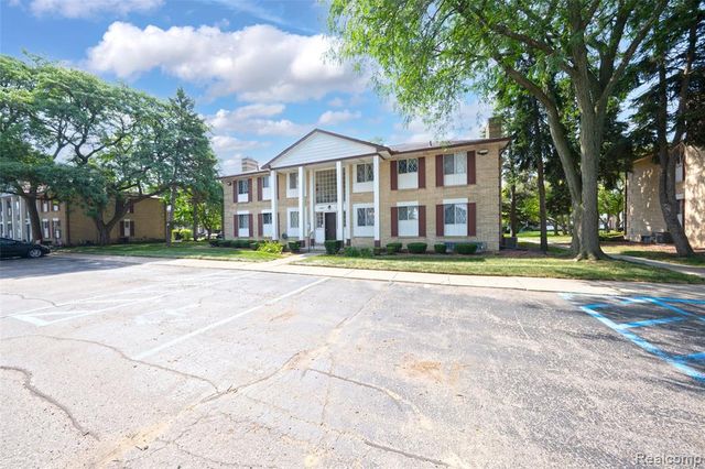 29289 Hayes Road F-10, Warren, MI 48088
