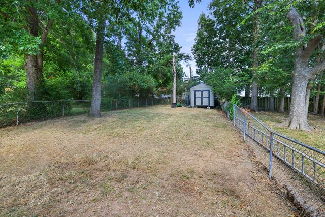 681 Mercer Dr, Hermitage, TN 37076