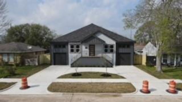 1307 Laskey Street, Houston, TX 77034