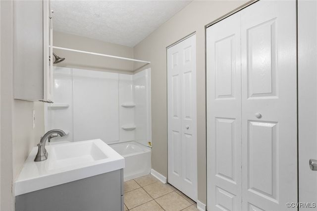 8418 SCOTTINGHAM Ct, North Chesterfield, VA 23236