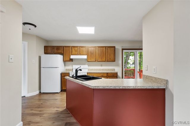 8418 SCOTTINGHAM Ct, North Chesterfield, VA 23236
