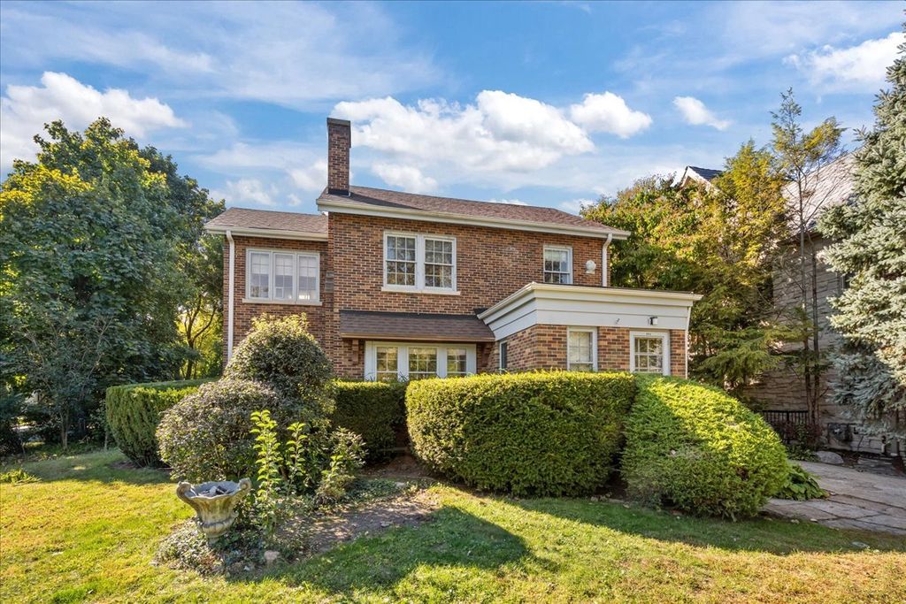 604 Exmoor Road, Kenilworth, IL 60043 — exterior