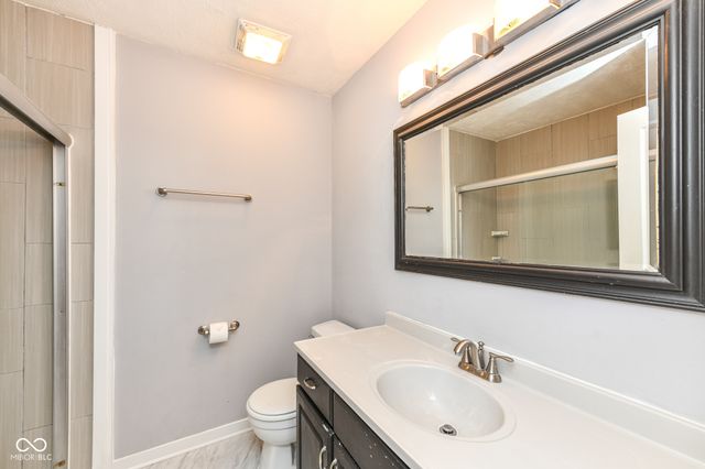 6125 Woodmill Drive, Fishers, IN 46038