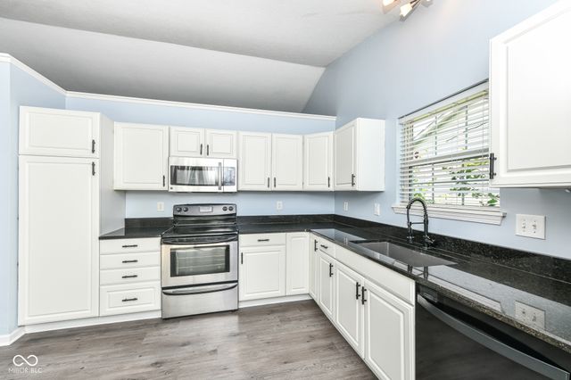 6125 Woodmill Drive, Fishers, IN 46038