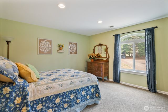 173 Smokey Ridge Road, Onalaska, WA 98570