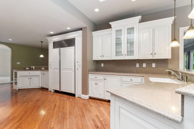 363 Fairway Dr, Clarksville, TN 37043