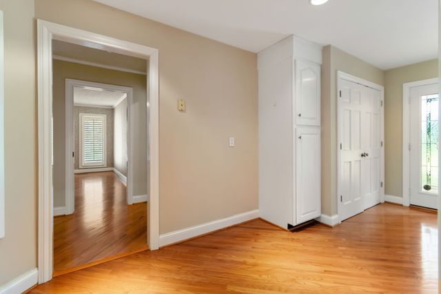 363 Fairway Dr, Clarksville, TN 37043