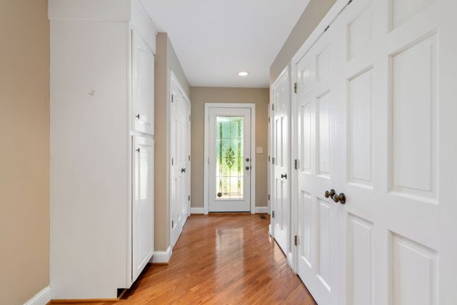 363 Fairway Dr, Clarksville, TN 37043