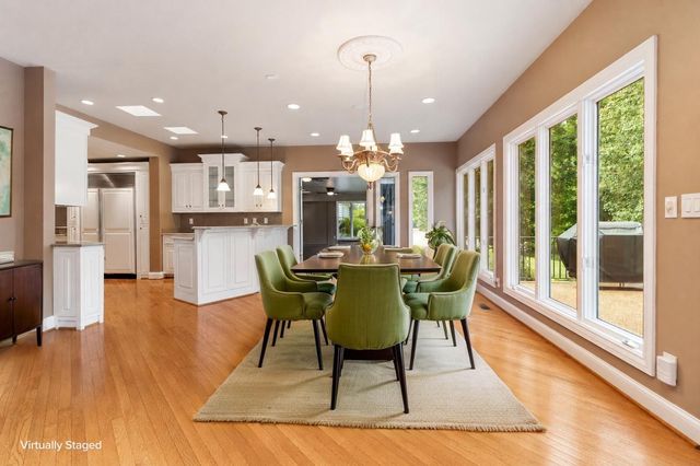 363 Fairway Dr, Clarksville, TN 37043