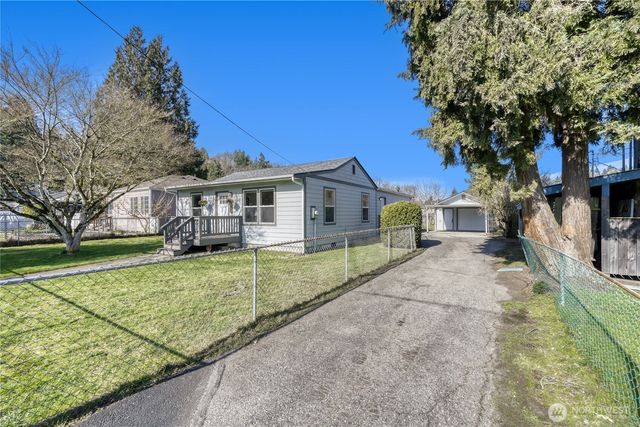 14929 130th Avenue SE, Renton, WA 98058