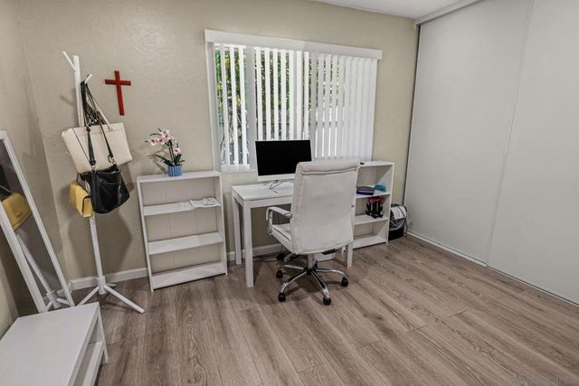 818 E Washington C, Escondido, CA 92025