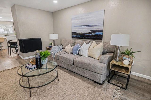 818 E Washington C, Escondido, CA 92025
