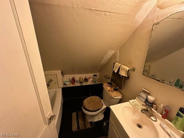 11116 Lardet Avenue, Cleveland, OH 44104