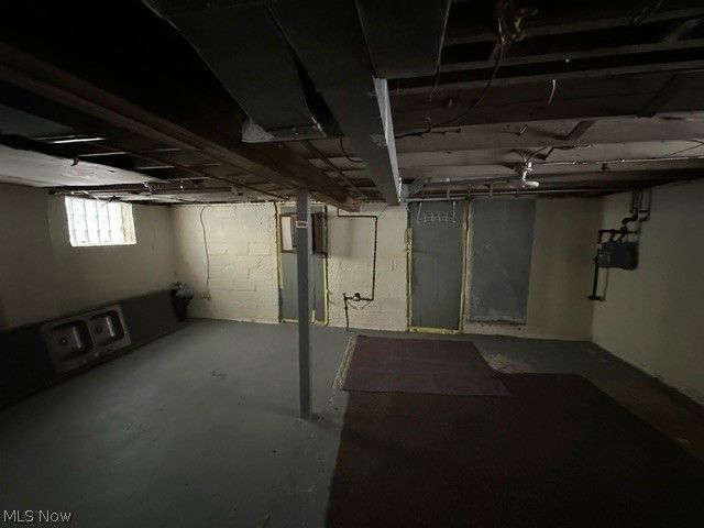 11116 Lardet Avenue, Cleveland, OH 44104