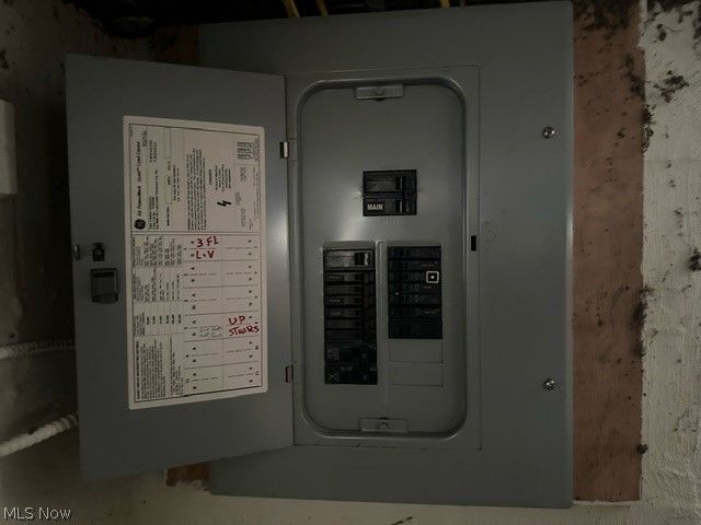 11116 Lardet Avenue, Cleveland, OH 44104