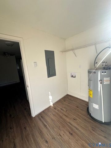 19710 Albert Dr, Dinwiddie, VA 23841