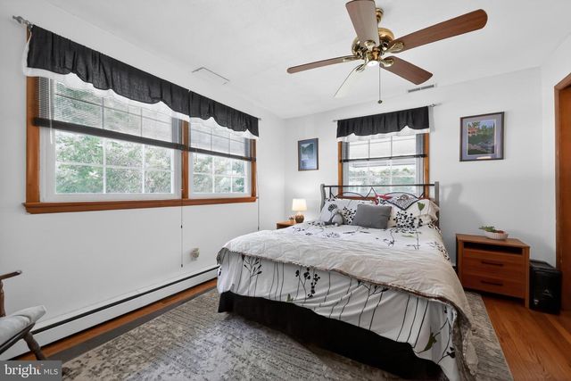 312 KRESSON GIBBSBORO RD, Voorhees, NJ 08043