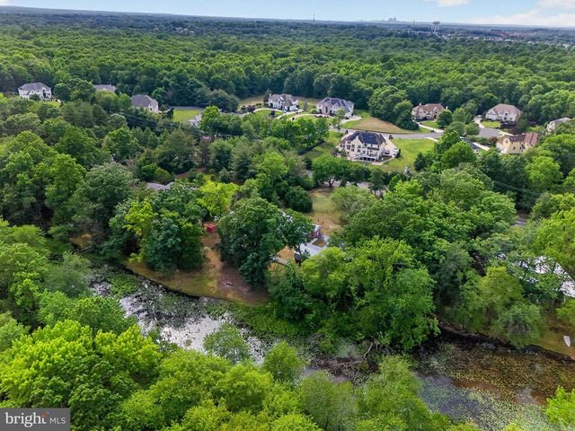 312 KRESSON GIBBSBORO RD, Voorhees, NJ 08043
