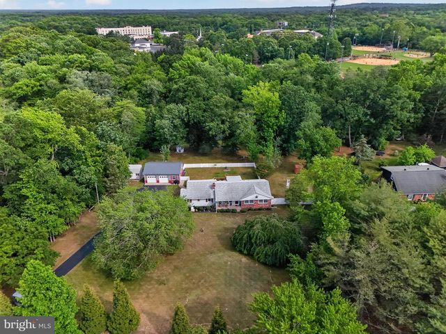 312 KRESSON GIBBSBORO RD, Voorhees, NJ 08043